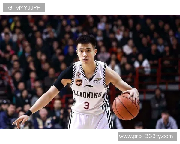 吉莱斯皮上半场三分球五投五中砍下15分4篮板5助攻表现完美无失误